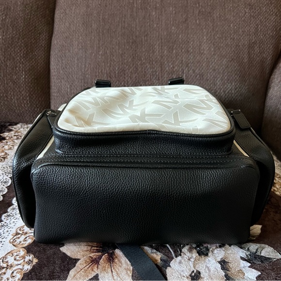 MICHAEL KORS Signature Logo Kent Hemp Rucksack Nylon Utility Backpack NWT - Picture 10 of 16